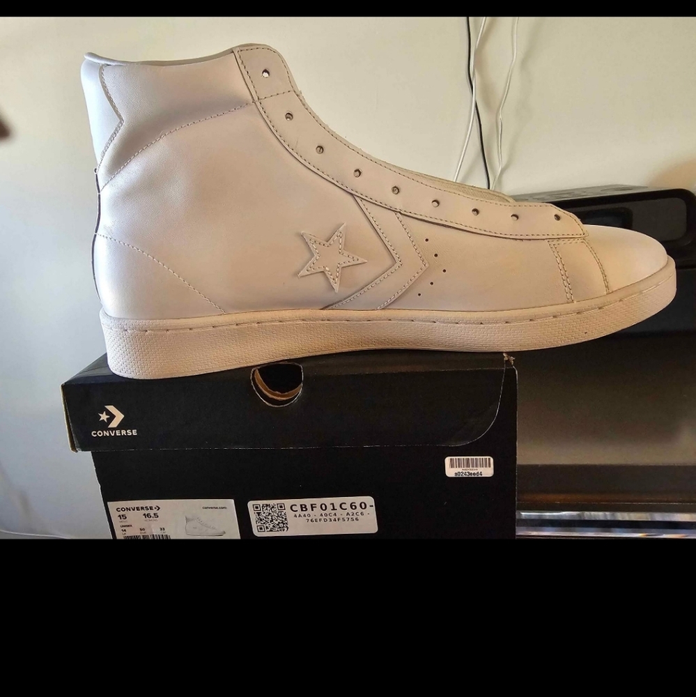 Mens White Leather Djs Hi top size 15